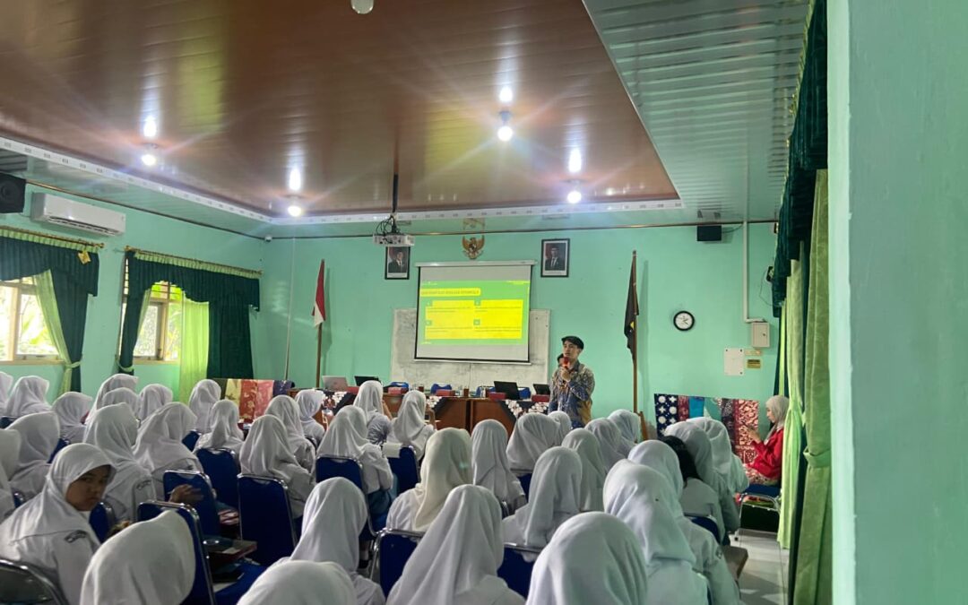 SOSIALISASI PASAR MODAL DI SMANCA DARI BURSA EFEK INDONESIA CABANG YOGYAKARTA